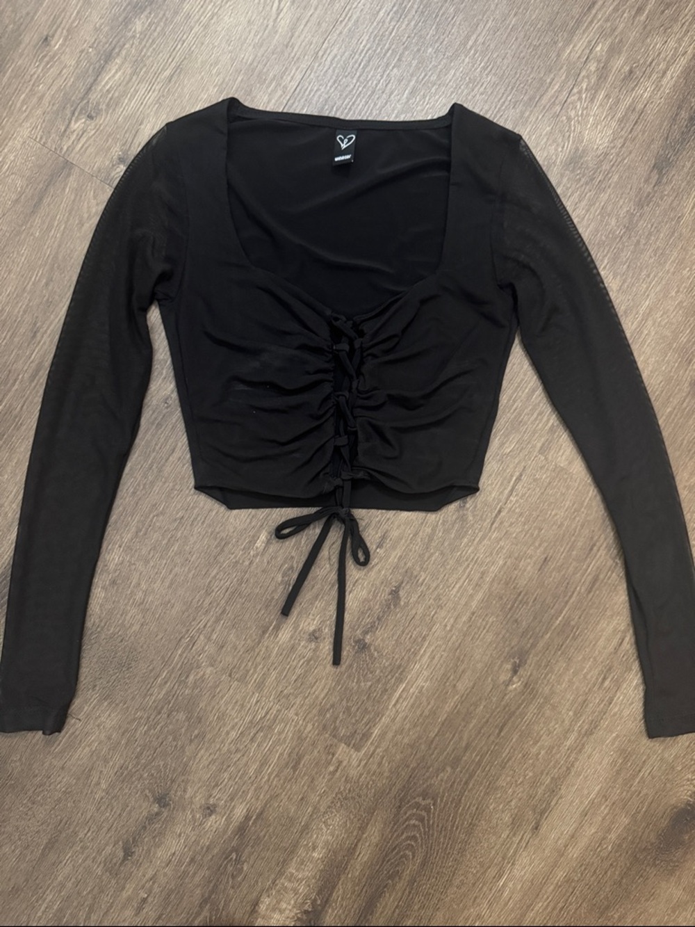 UNIF Black Long-Sleeve Ruched Tie-Front Crop Top